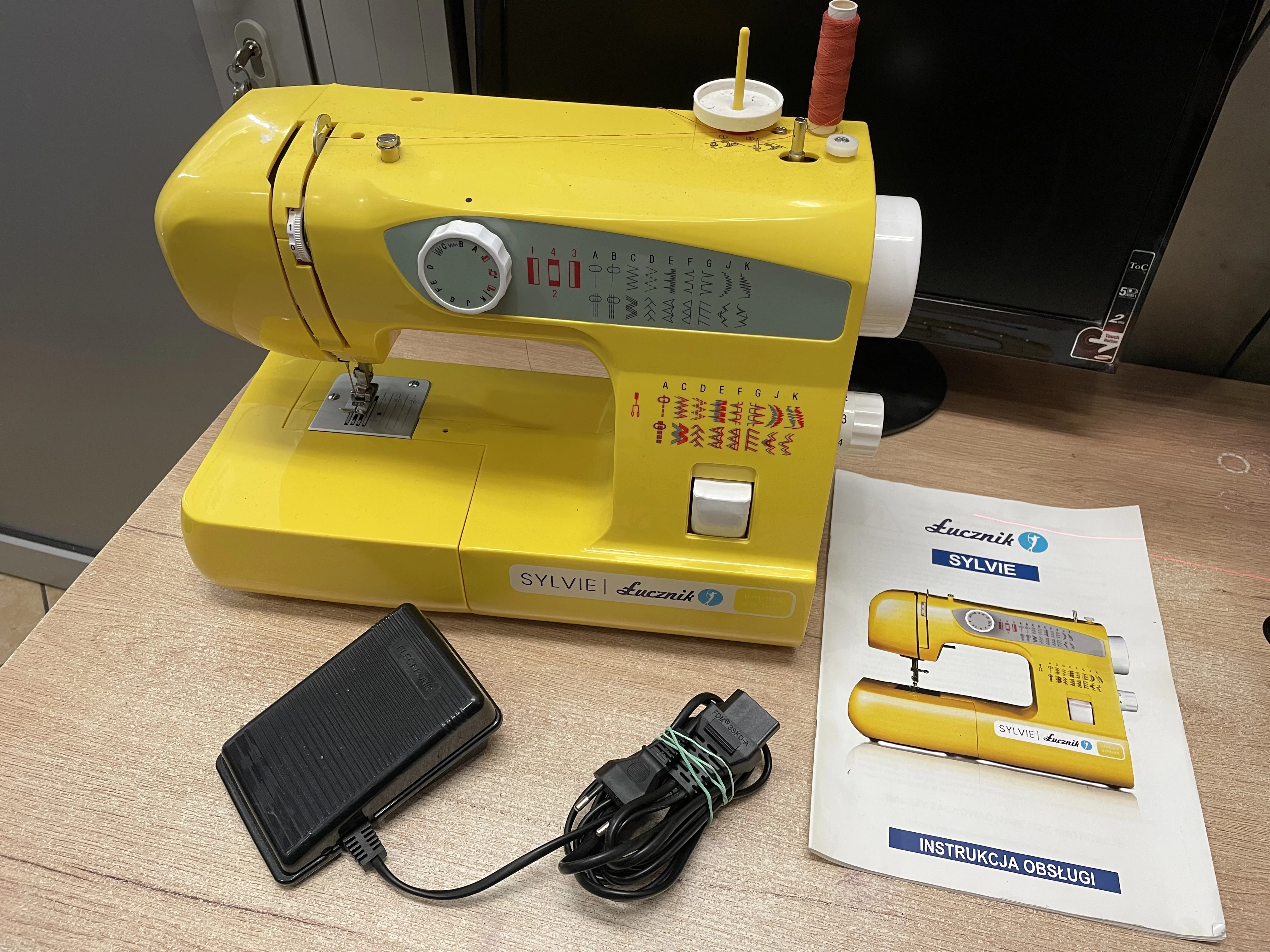 maszyna-do-szycia-lucznik-sylvie-rynek-2-sj-olawa