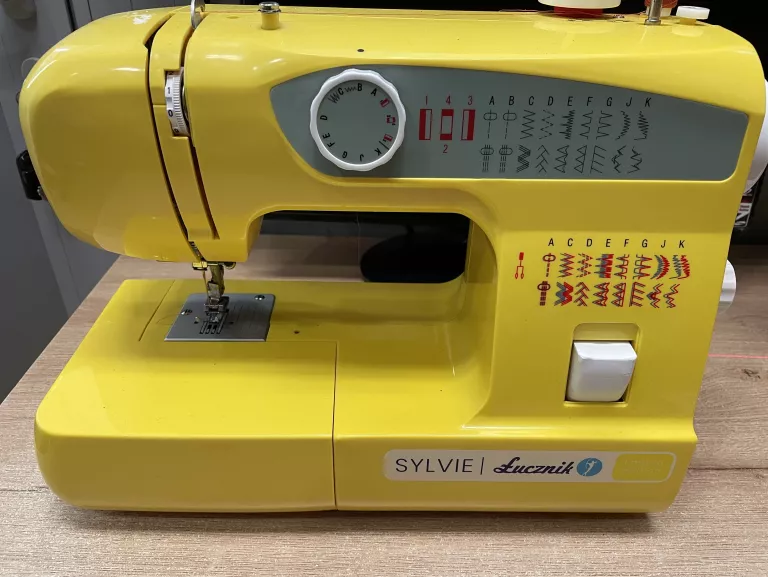 maszyna-do-szycia-lucznik-sylvie-ean-gtin-5902022184452