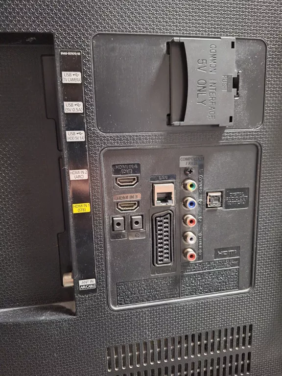 TELEWIZOR SAMSUNG UE50H6400AW +PILOT