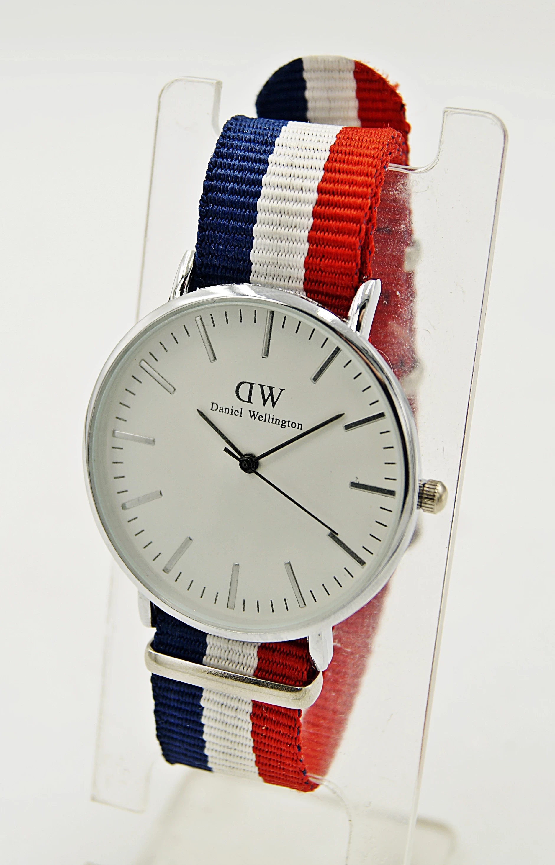 ladny-zegarek-meski-stan-uzywany