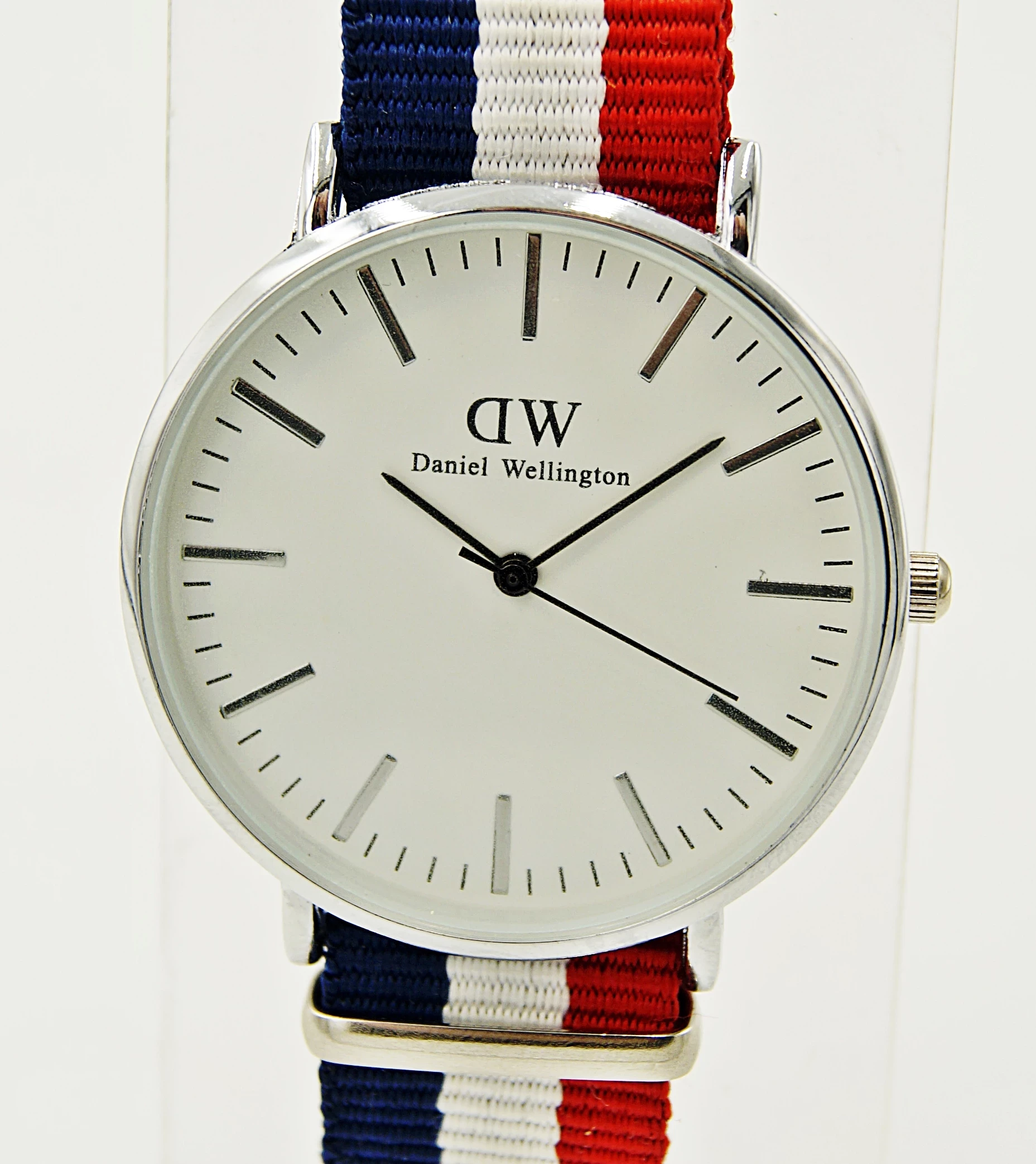 ladny-zegarek-meski-chelmska-50-warszawa