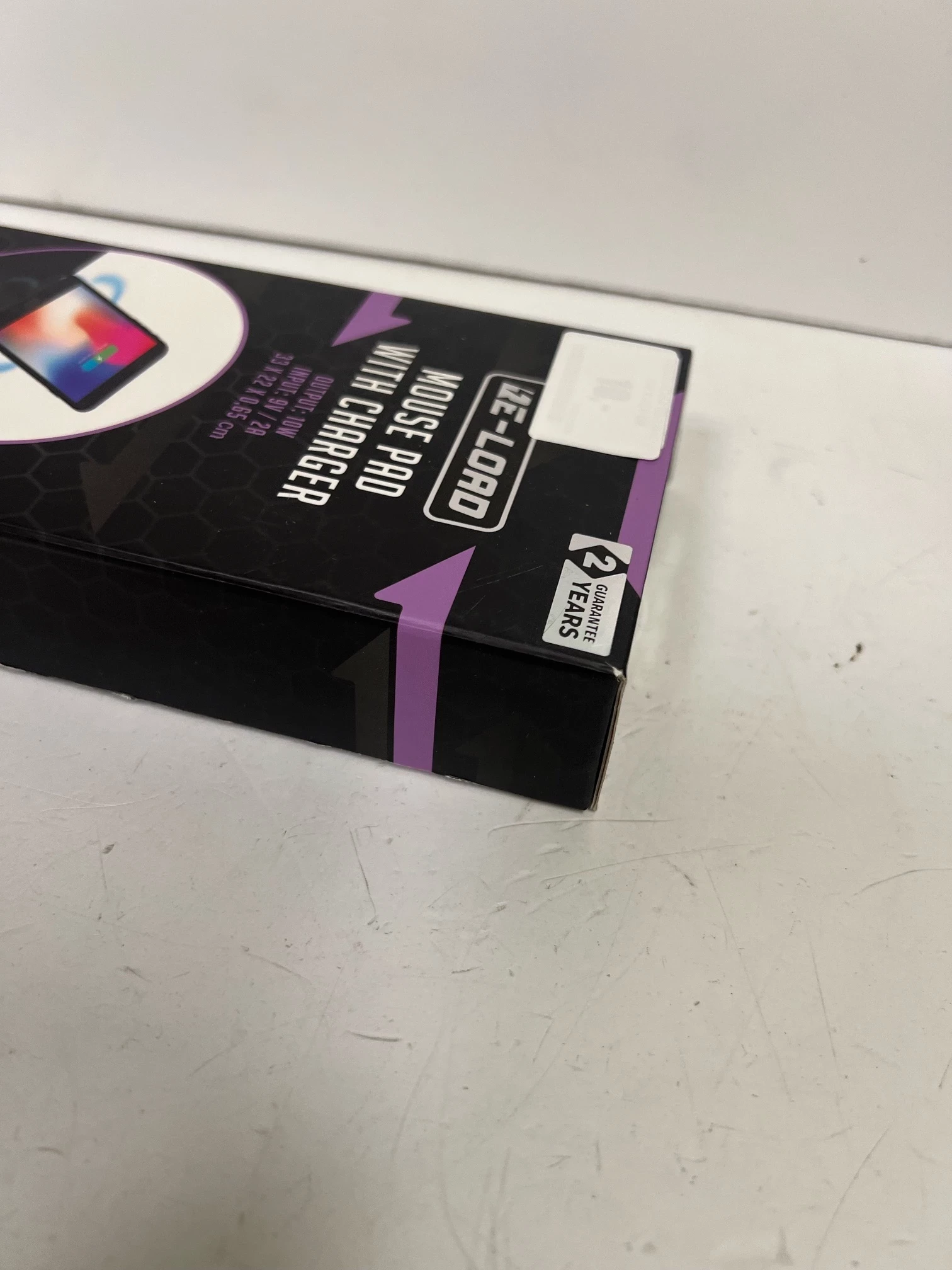 podkladka-pod-mysz-z-ladowarka-indukcyjna-re-load-22-cm-x-325-cm-stan-11323-2