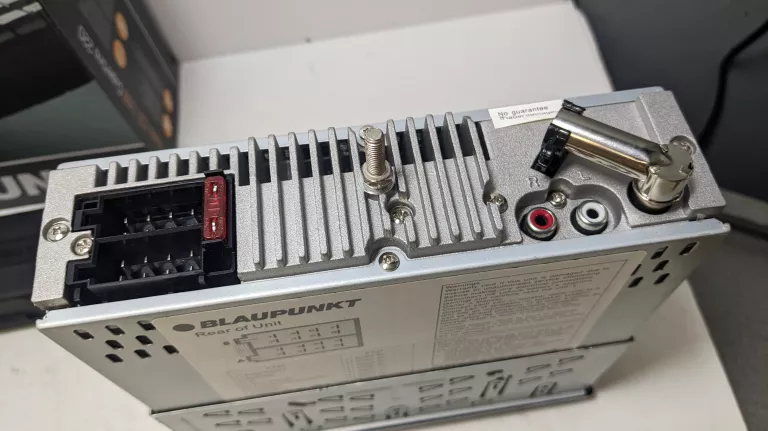 RADIO SAMOCHODOWE BLAUPUNKT CUPERTINO 220 *IGŁA*
