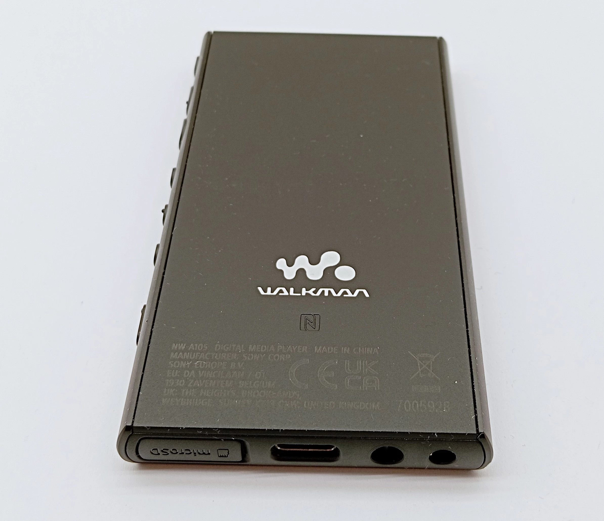 walkman-sony-nw-a105-model-nw-a105