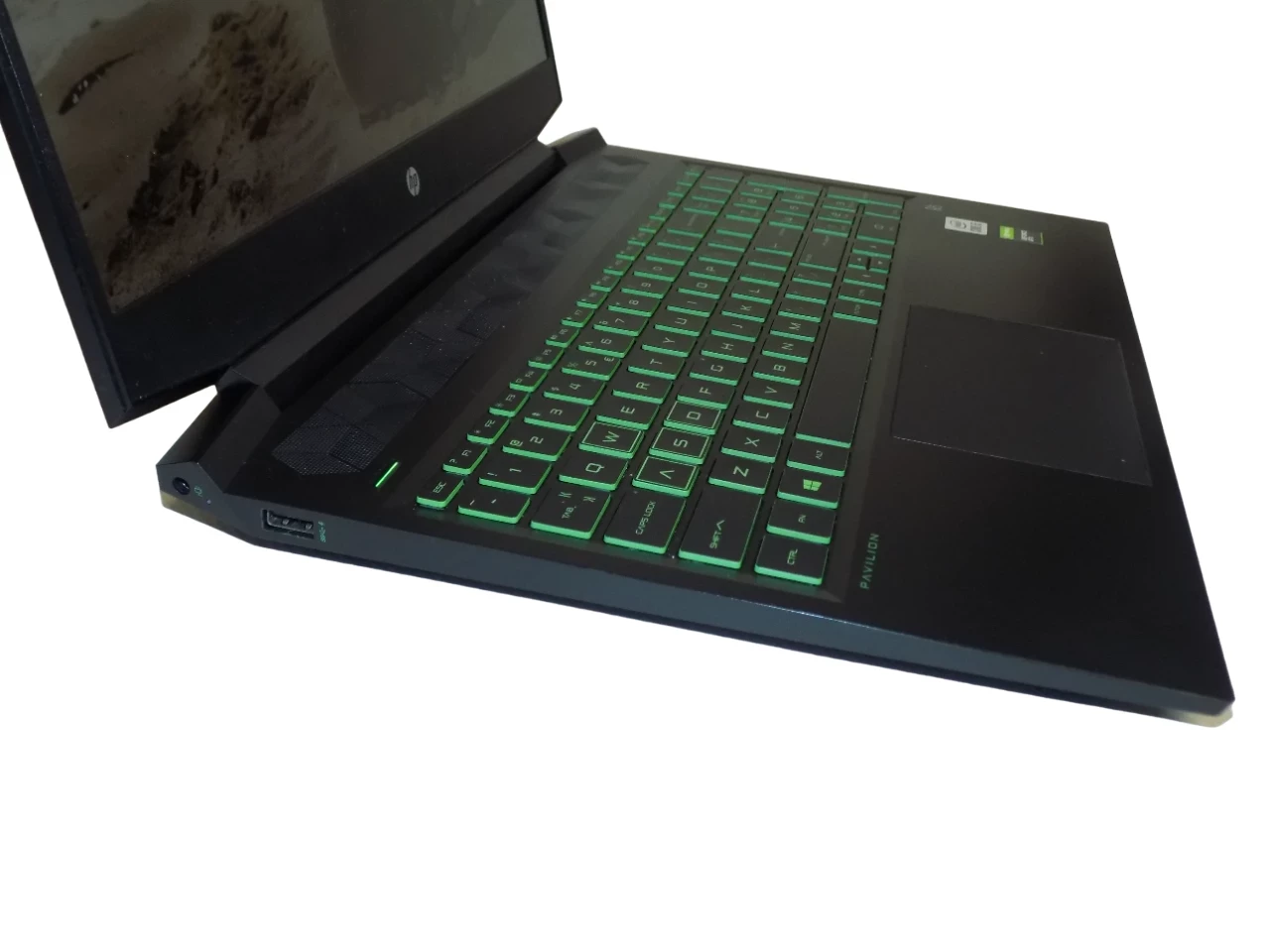 laptop-gamingowy-hp-pavilion-16-a0007nw-i58gb-torbazas-kod-producenta-a58t7ea