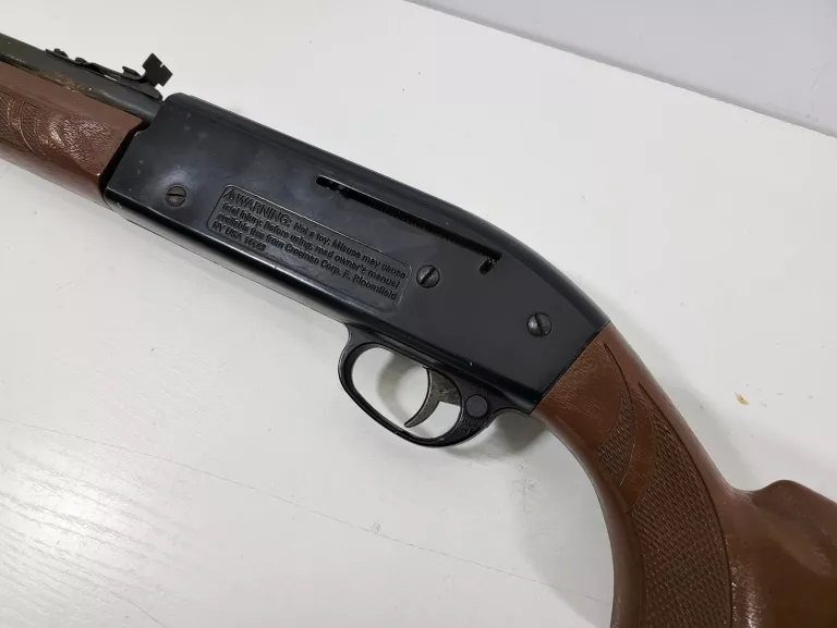 WIATRÓWKA CROSMAN 2100 CLASSIC Z KULKAMI