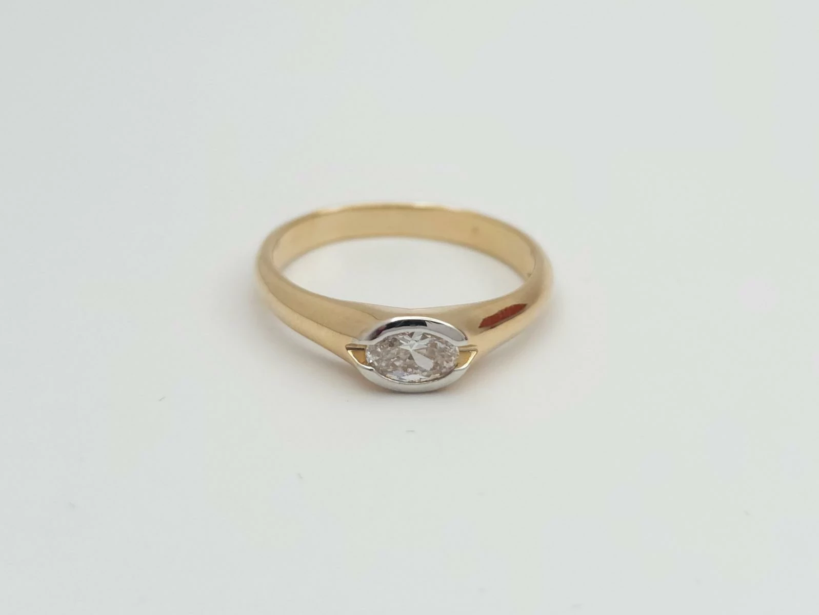 zloty-pierscionek-z-cyrkonia-585-14k-r18-315g-material-15835-2