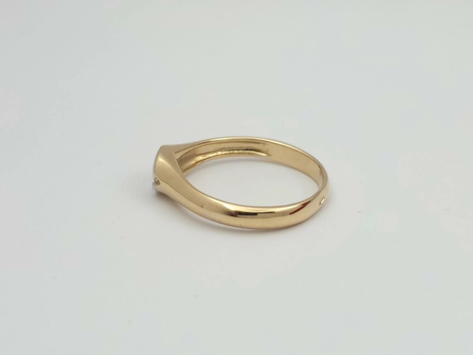 zloty-pierscionek-z-cyrkonia-585-14k-r18-315g-waga-178