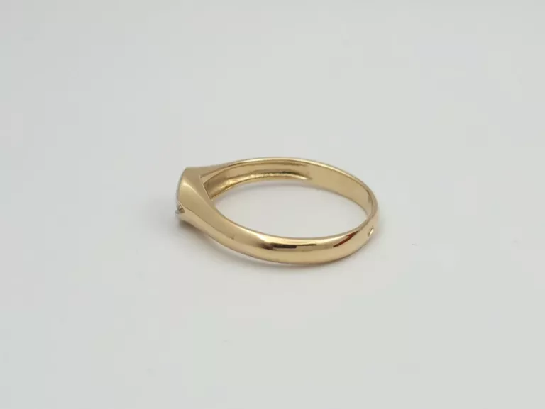 zloty-pierscionek-z-cyrkonia-585-14k-r18-315g-waga-178