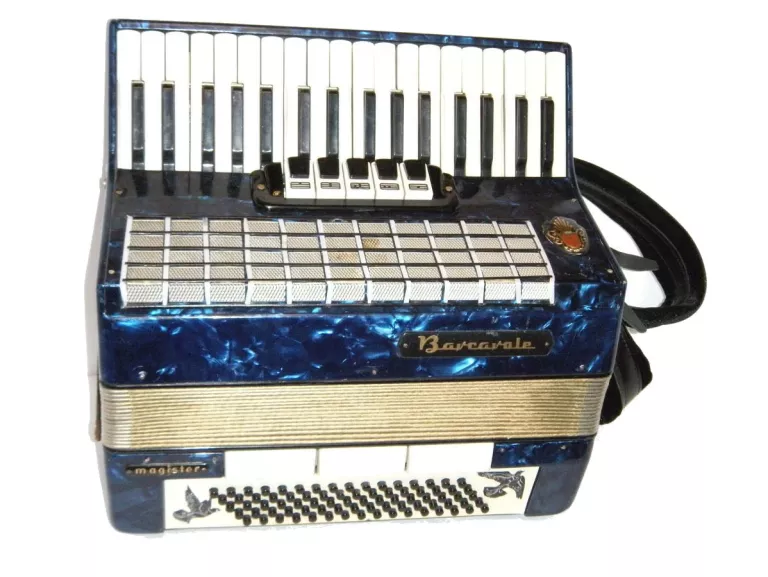 akordeon-barcarole-magister-80-basow-niebieski-z-pokrowcem-targowa-7-leczna