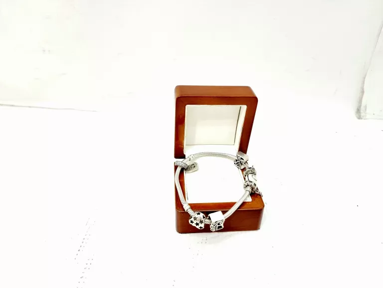 uzywana-srebrna-bransoletka-pandora-z-charmsami-925-2604g-sikorskiego-40-ketrzyn