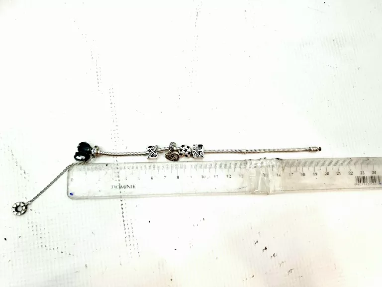 uzywana-srebrna-bransoletka-pandora-z-charmsami-925-2604g-marka-pandora