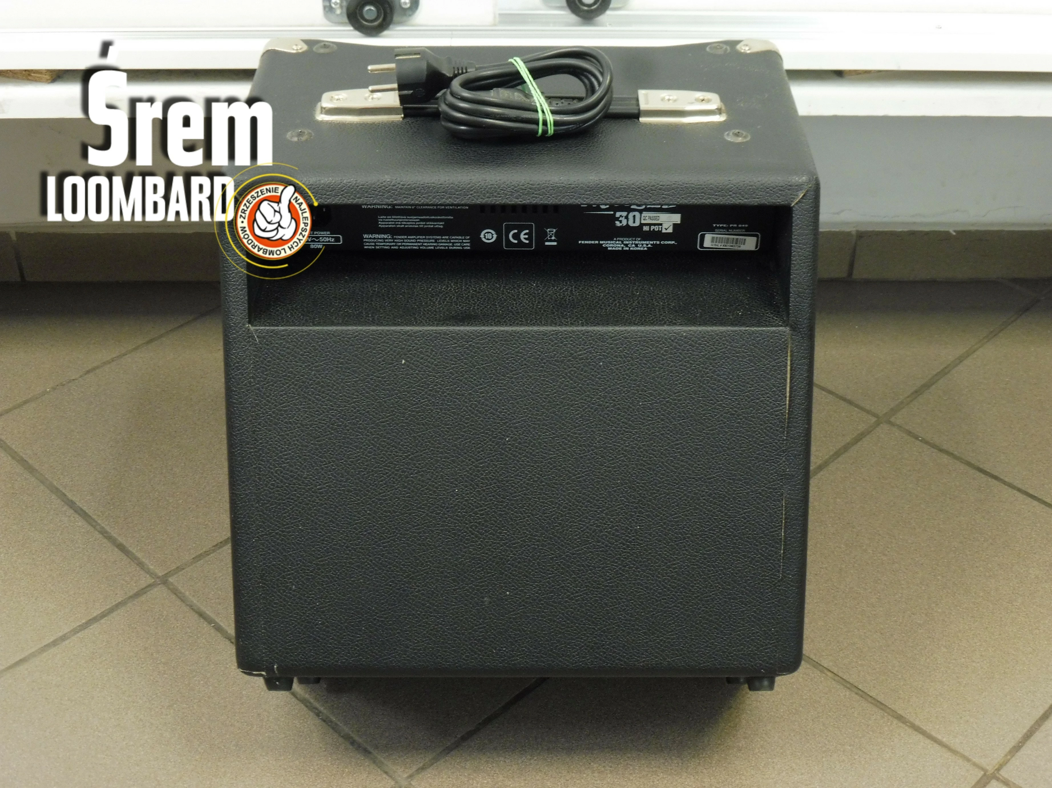 combo-basowepiecyk-gitarowy-fender-rumble-30-solo-db-stan-chlapowskiego-19b-srem