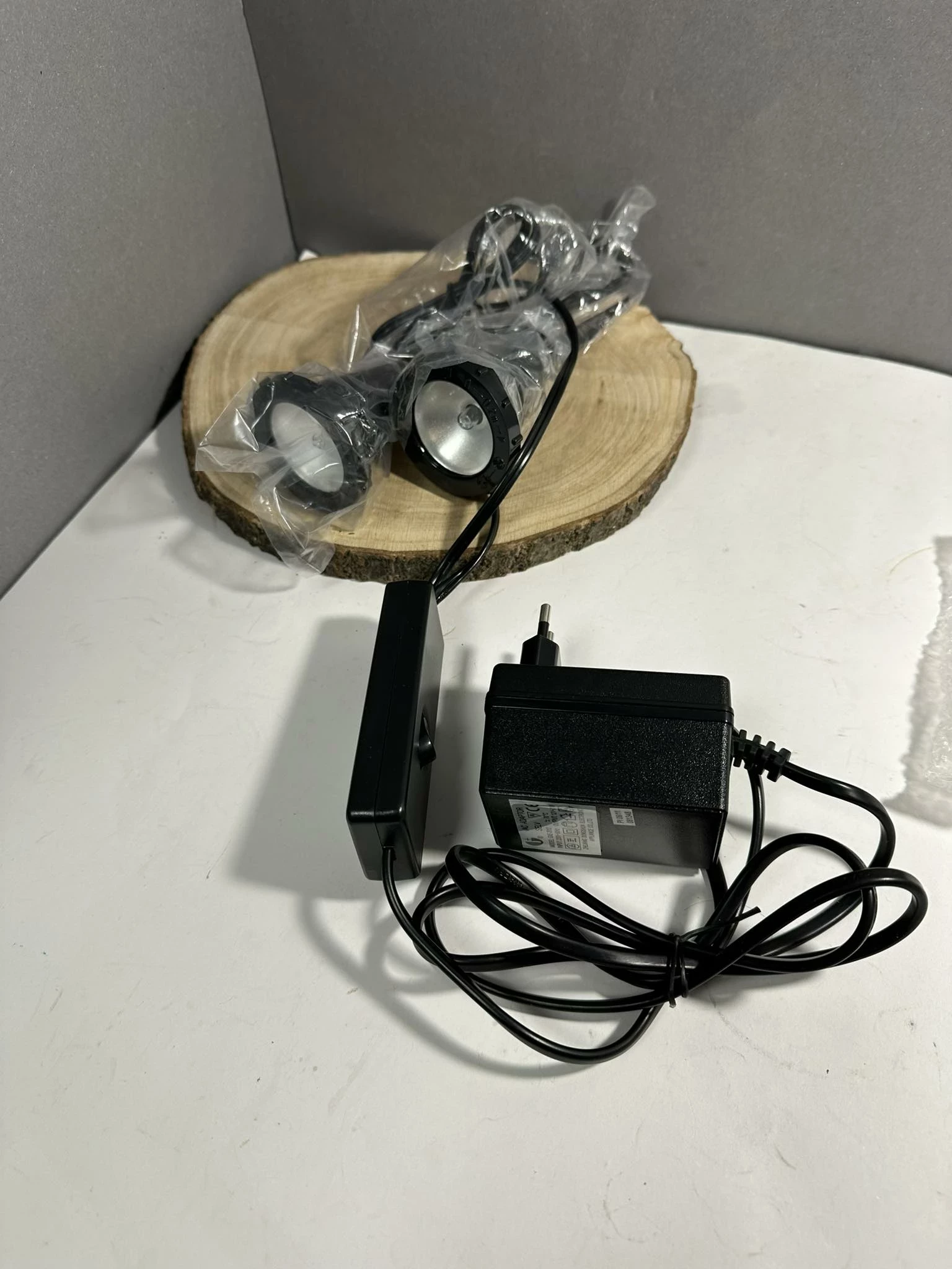 halogeny-ogrodowe-komplet-2-x-10w-zrodlo-swiatla-208282-235570