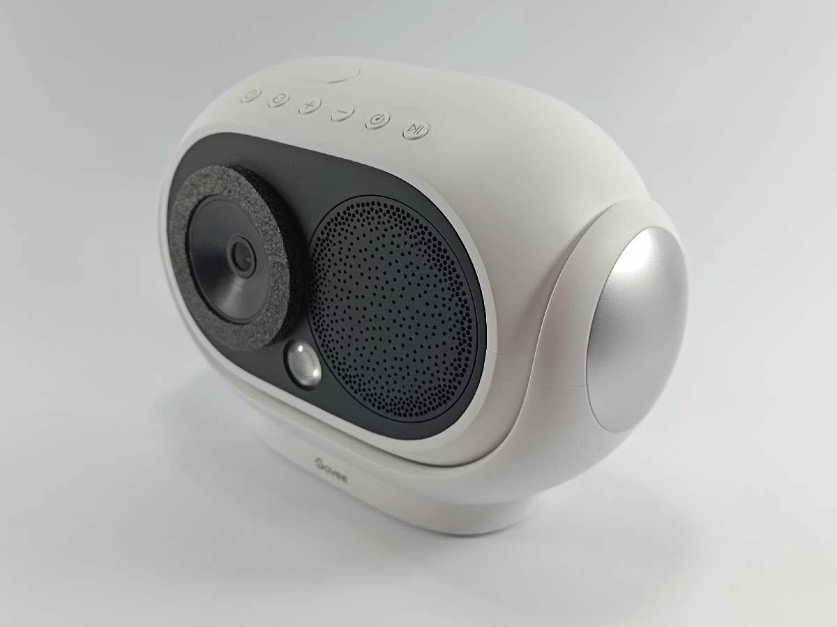 lampka-nocna-led-projektor-rzutnik-gwiazd-dla-dzieci-govee-h6092-wifi-stan-uzywany