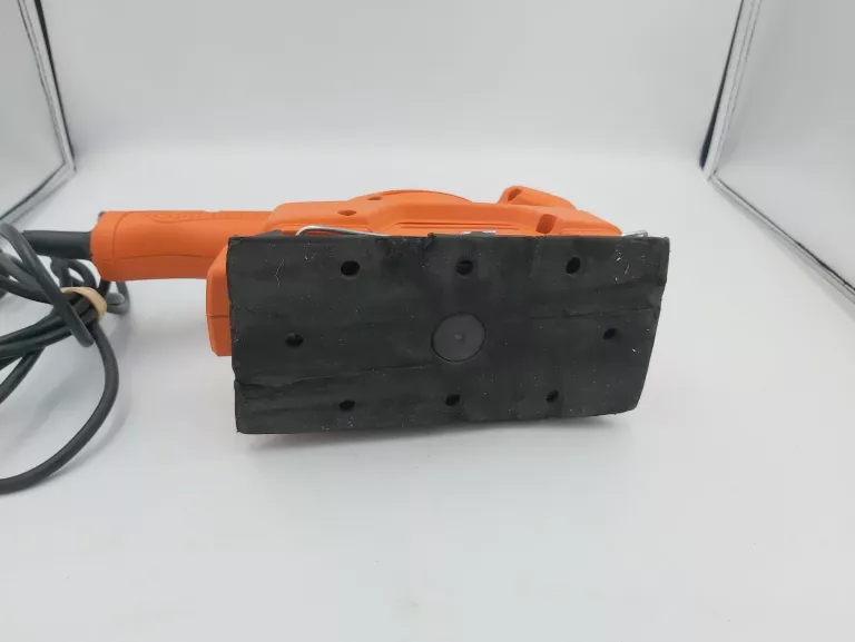 SZLIFIERKA OSCYLACYJNA BLACK DECKER KA300