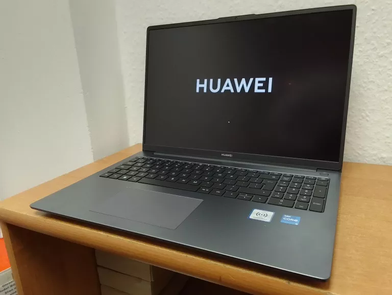 LAPTOP HUAWEI MATEBOOK RLEF-X