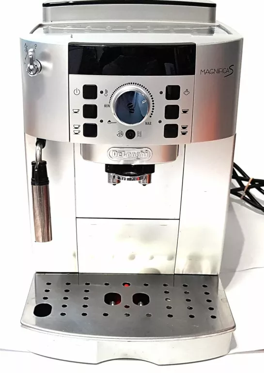 ekspres-do-kawy-delonghi-magnifica-s-ecam-22110sb-stan-uzywany