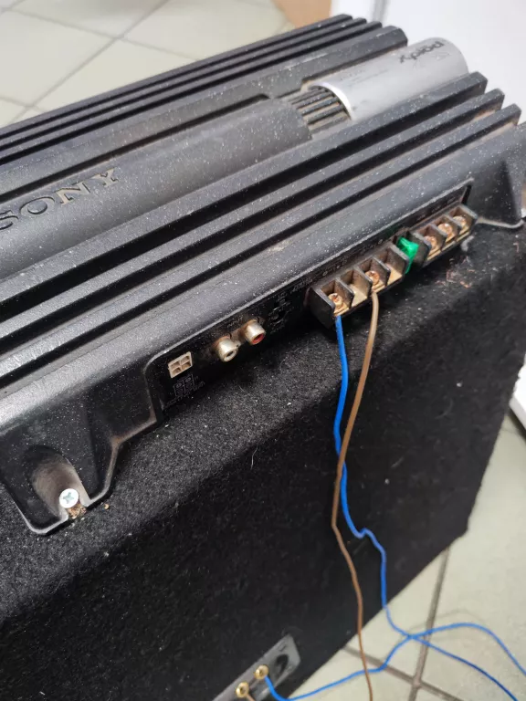 skrzynia-basowa-jvc-drvn-wzmacniacz-sony-marka-sony