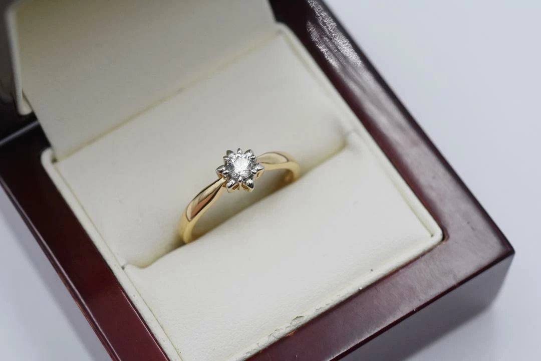 piekny-zloty-pierscionek-z-cyrkonia-p585-14k-r16-225g-sciegiennego-64-poznan