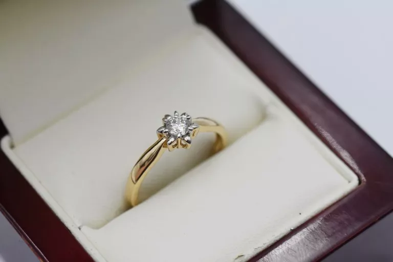 piekny-zloty-pierscionek-z-cyrkonia-p585-14k-r16-225g-material-15835-2