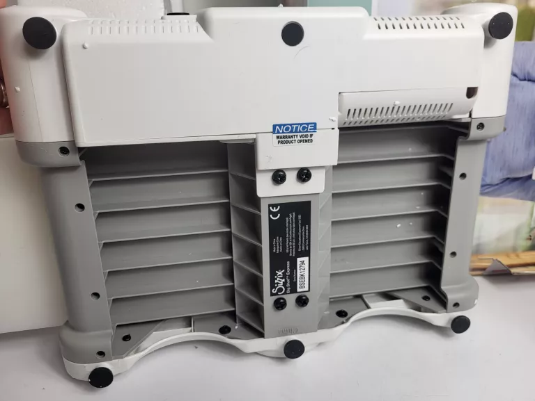 MASZYNA SIZZIX TNĄCO-WYTŁACZAJĄCA ELEKTRYCNZA