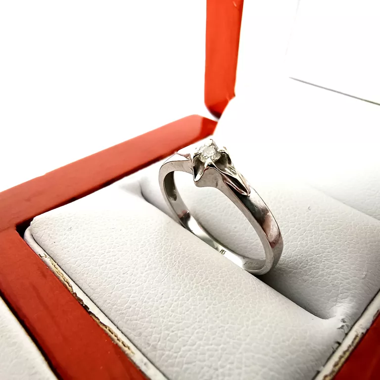 yes-pierscionek-biale-zloto-z-brylantem-005ct-585-155g-kamien-17088-8