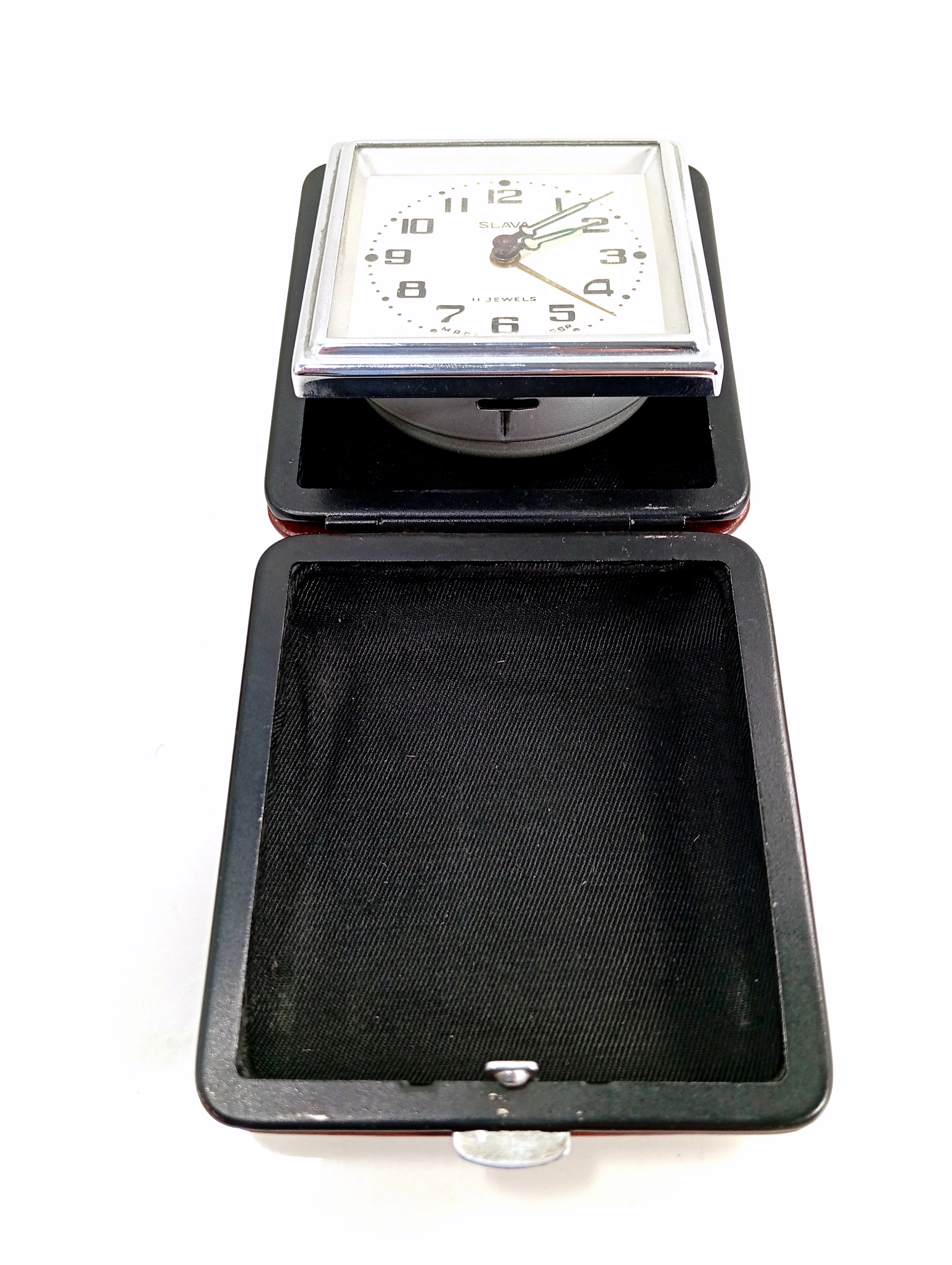 zegarek-slava-11-jewels-made-in-ussr-budzik-zamykane-pudelko-stan-nie-wymaga-renowacji