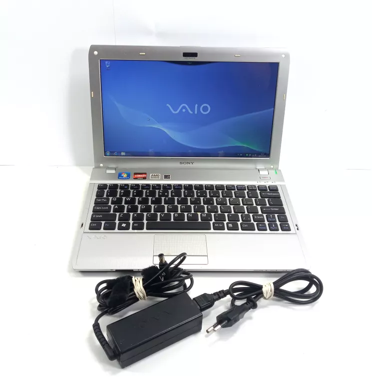 LAPTOP SONY VAIO PCG-31311M 4GB/250GB HDD/ AMD RADEON HD6310