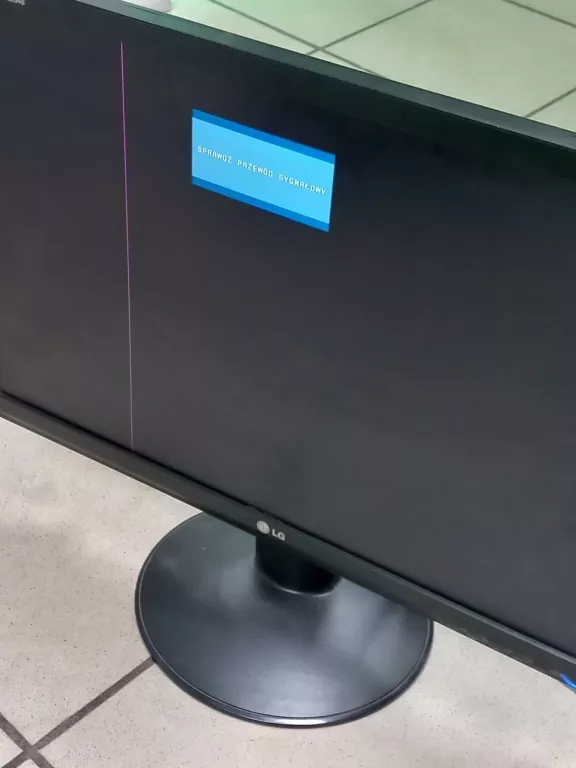 MONITOR LG 22 CALE