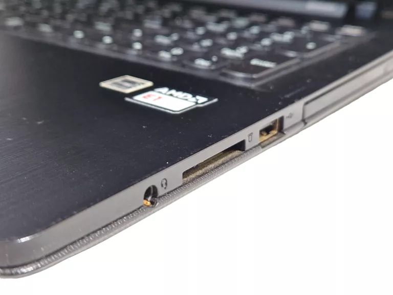 LAPTOP LENOVO G50-40 AMD E1-6100 8GB 500GB HDD W8.1