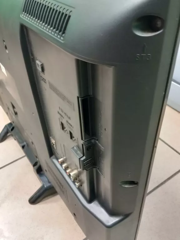 TV PANASONIC 32ES-400