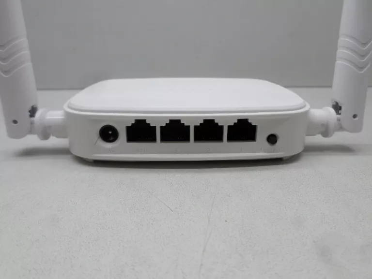 ROUTER TENDA WIRELESS N300