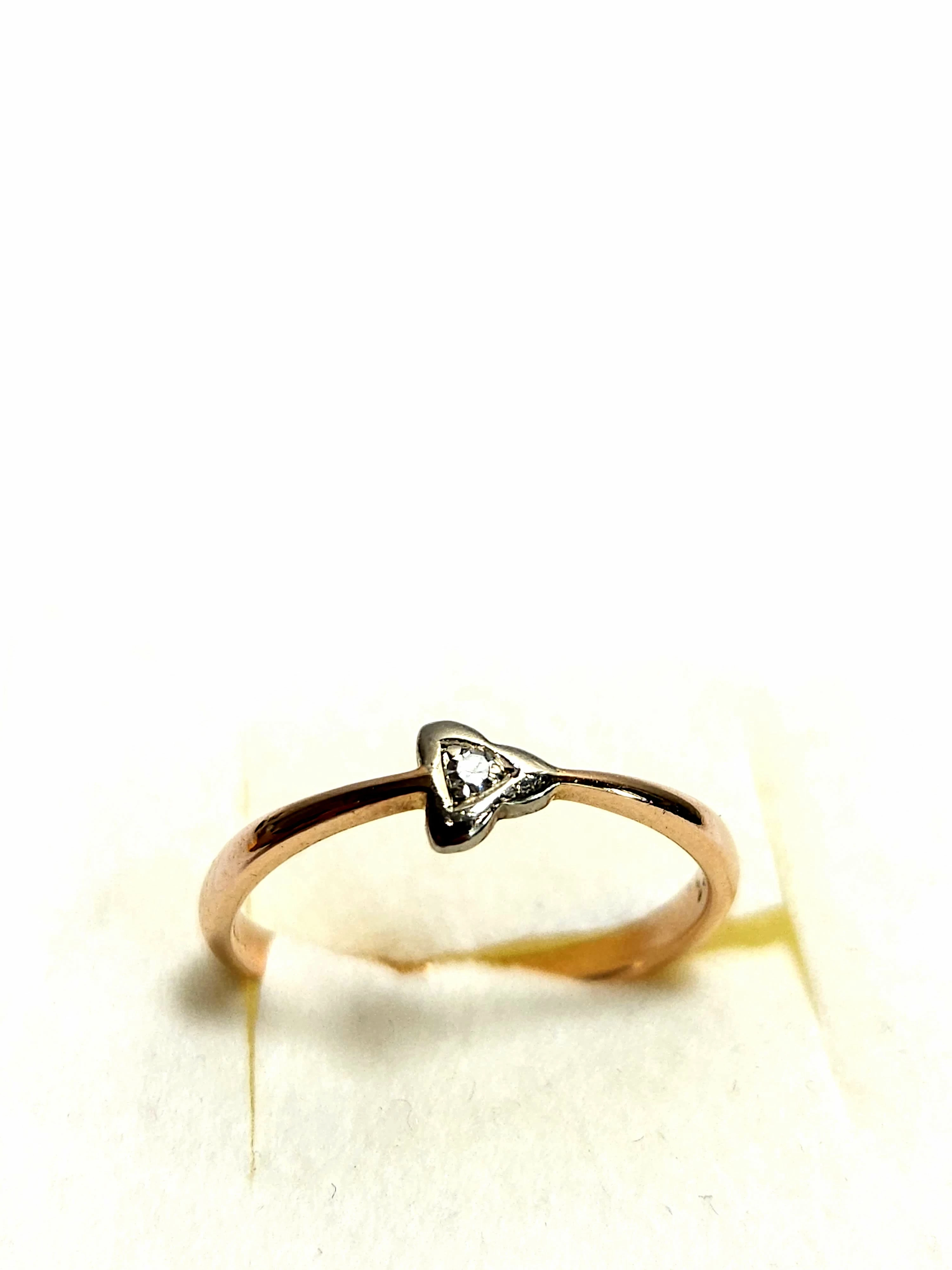 piekny-zloty-pierscionek-150585-kolor-dominujacy-205826-225106