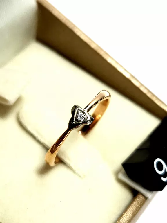 piekny-zloty-pierscionek-150585-rodzaj-2205-2