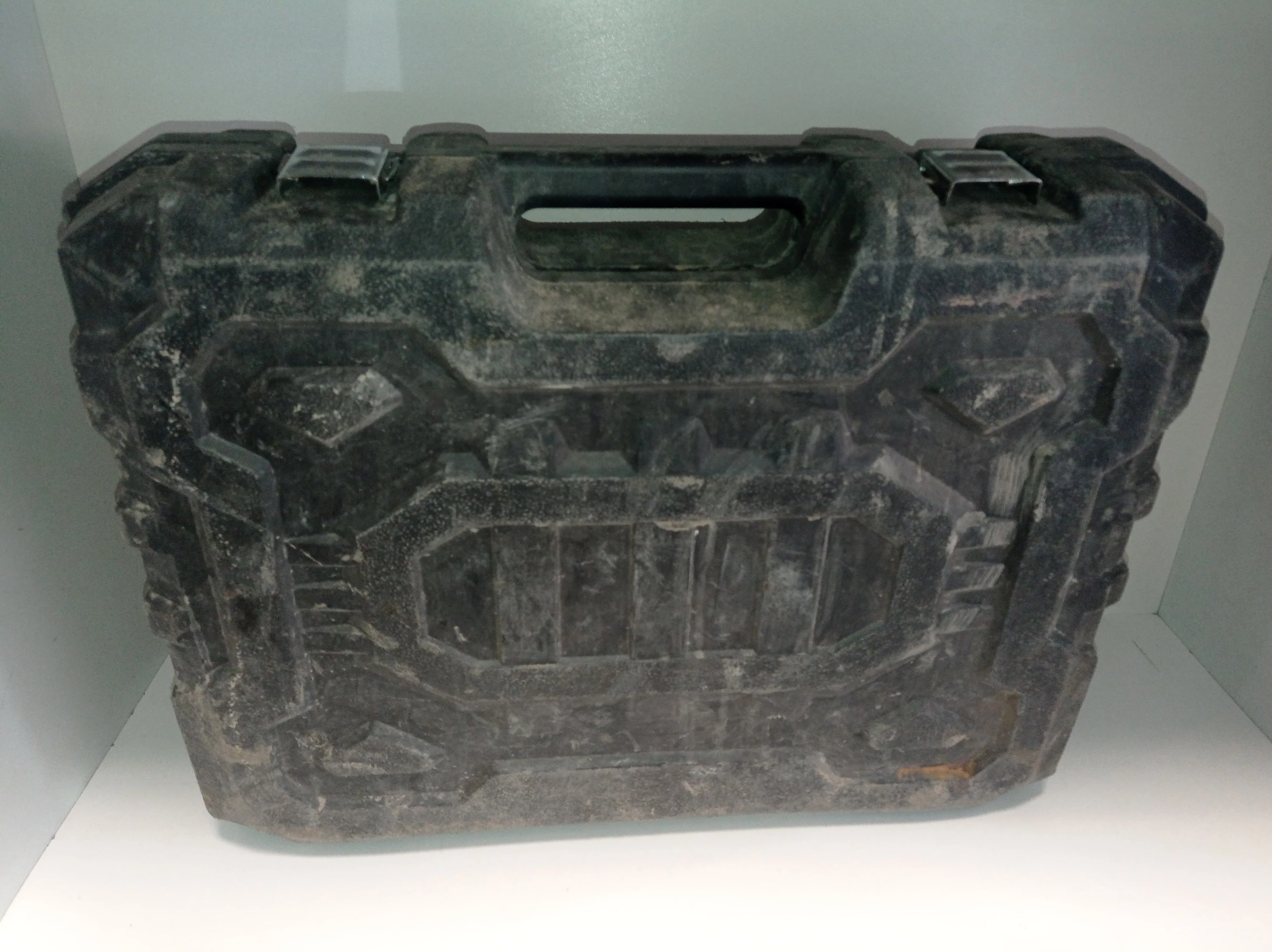 mlot-udarowy-vander-vmu746-walizka-wirtlo-dluto-stan-uzywany