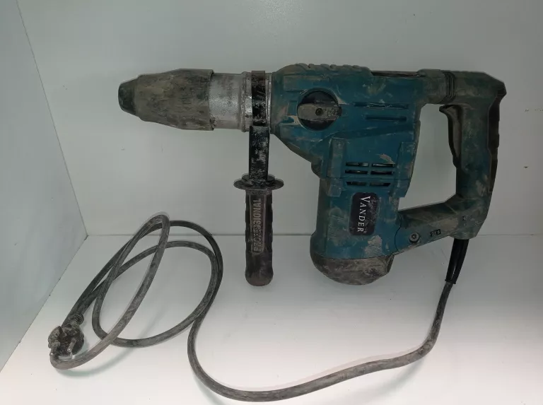 mlot-udarowy-vander-vmu746-walizka-wirtlo-dluto-kod-producenta-vmu746