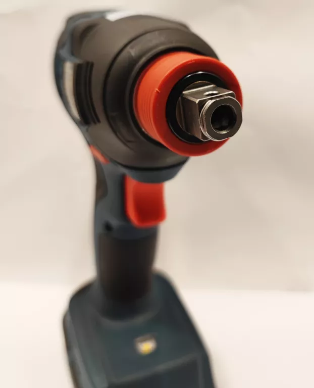 KLUCZ UDAROWY GDX 18V-200 C BOSCH 2021 R POWYSTAWOWY IDEAŁ