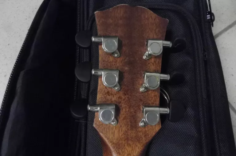 GITARA DOWINA RUSTICA GACE POKROWIEC