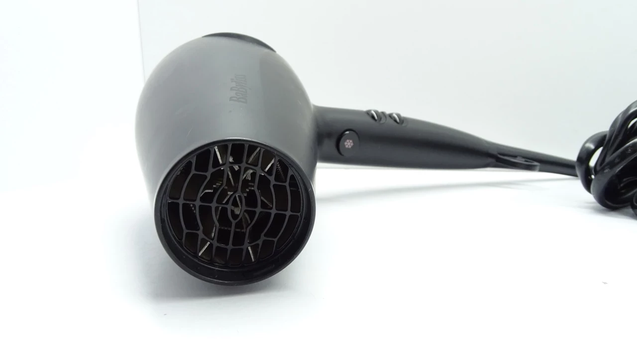 suszarka-babyliss-d566e-liczba-zakresow-temperatury-3