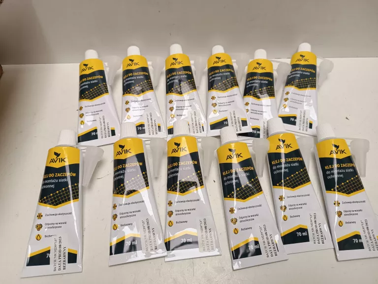 KLEJ DO SIATKI DLA KOTÓW AVIK 70 ML 24SZT