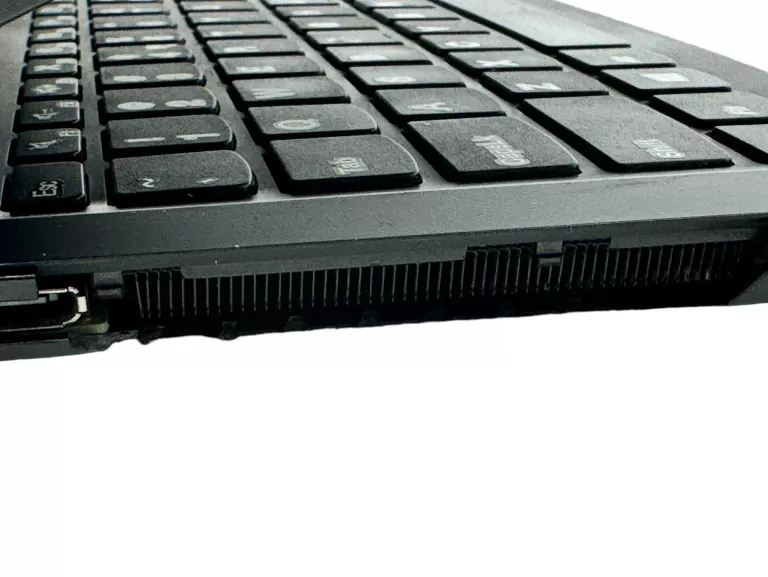 LAPTOP LENOVO IDEAPAD 310-15IKB I5-7200U 8 GB RAM 1TB 15,6"!