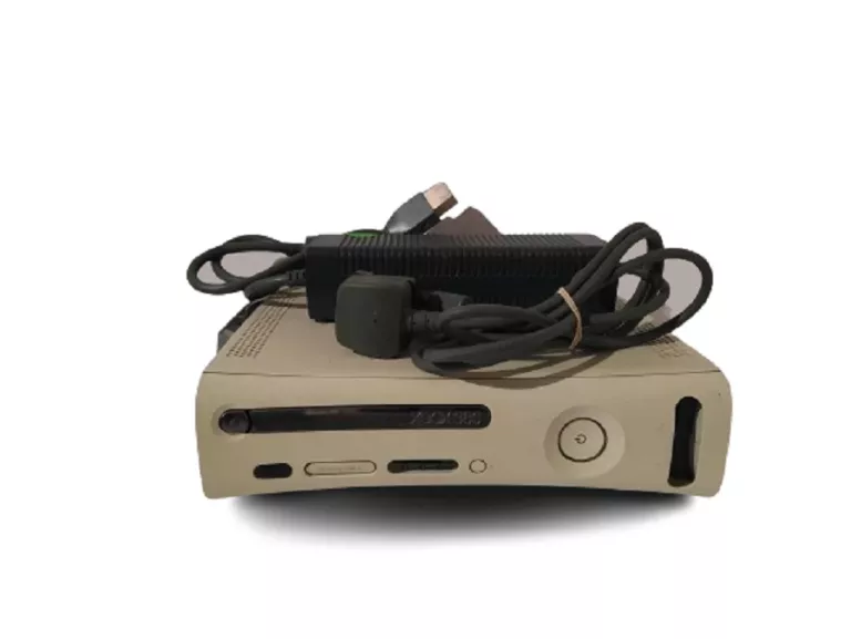 KONSOLA XBOX 360 250GB BEZ PADA