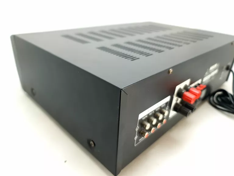 WZMACNIACZ MCVOICE AV-698