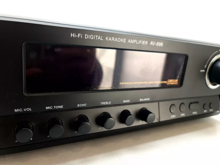 WZMACNIACZ MCVOICE AV-698