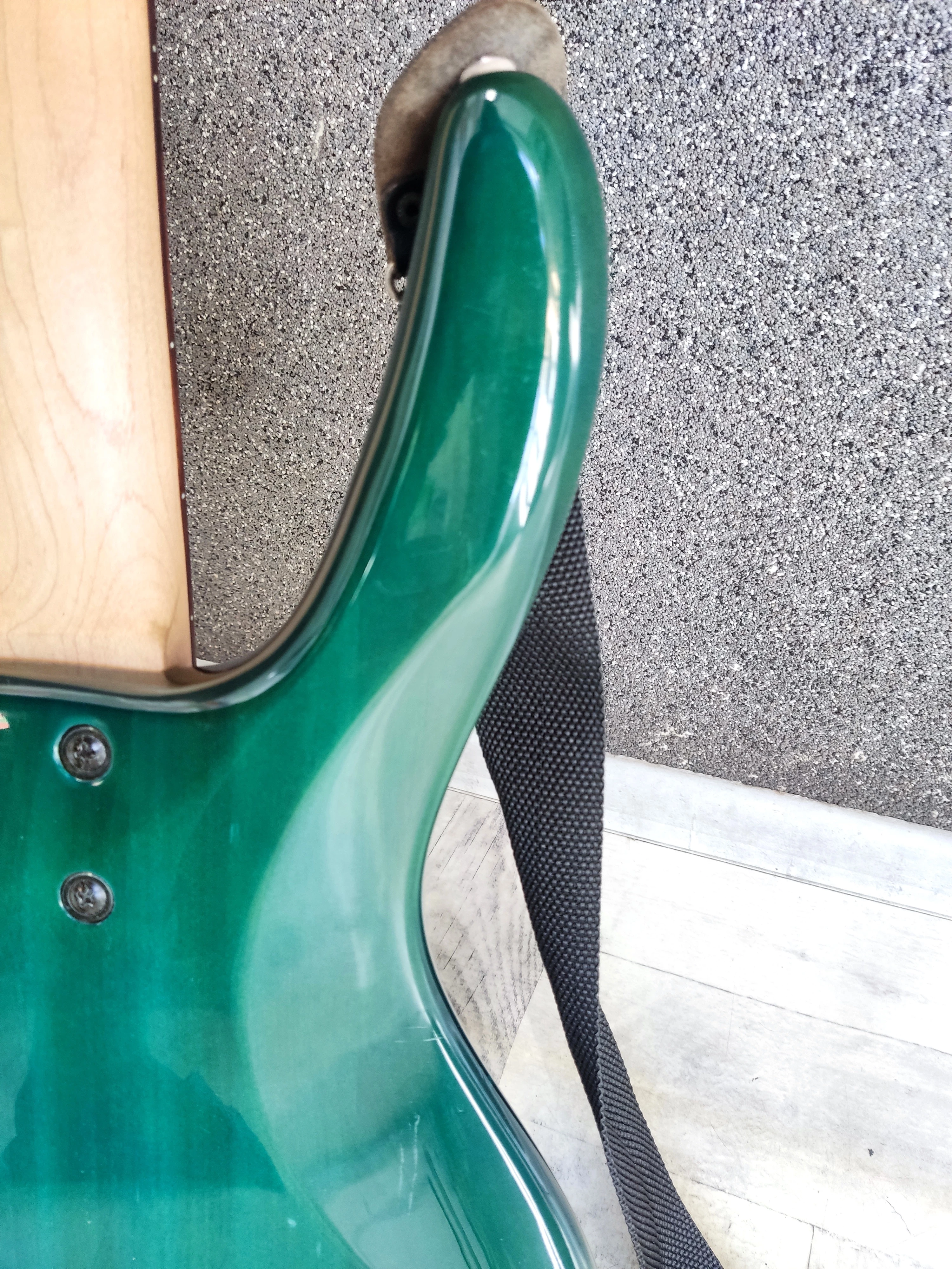 gitara-cort-action-bass-v-ws-5-strunowa-product-id