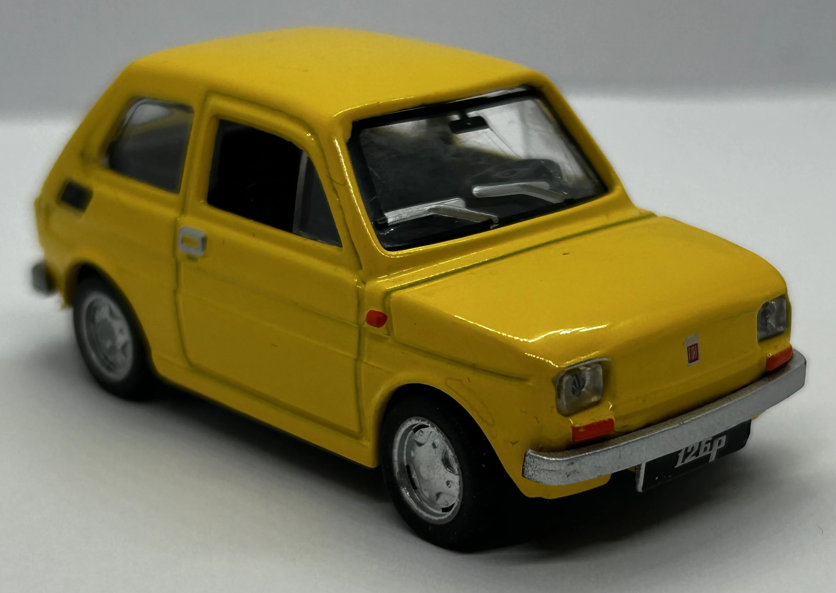 fiat-126p-143-zolty-stan-uzywany