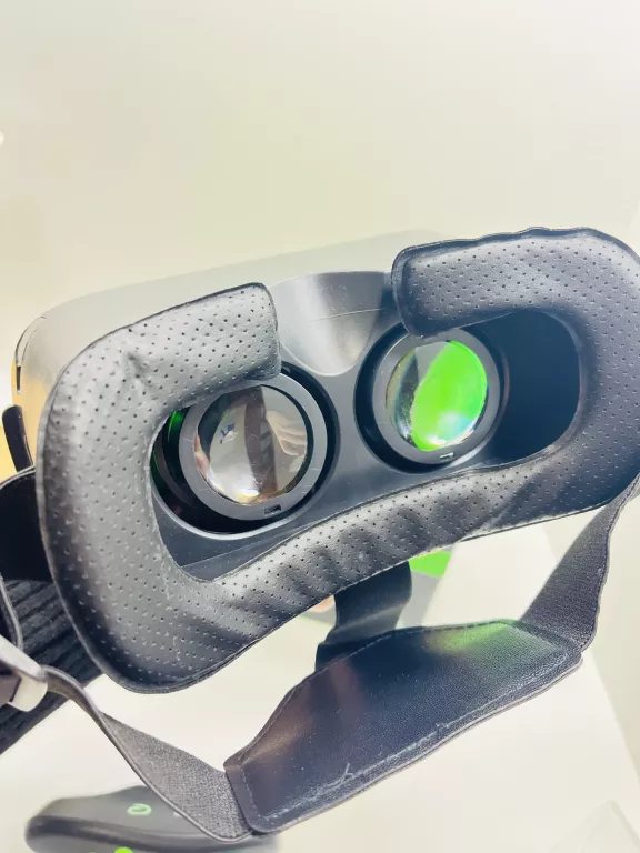 OKULARY VR 3D KONTROLEREM BT APOCALYPSE ESPERANZA