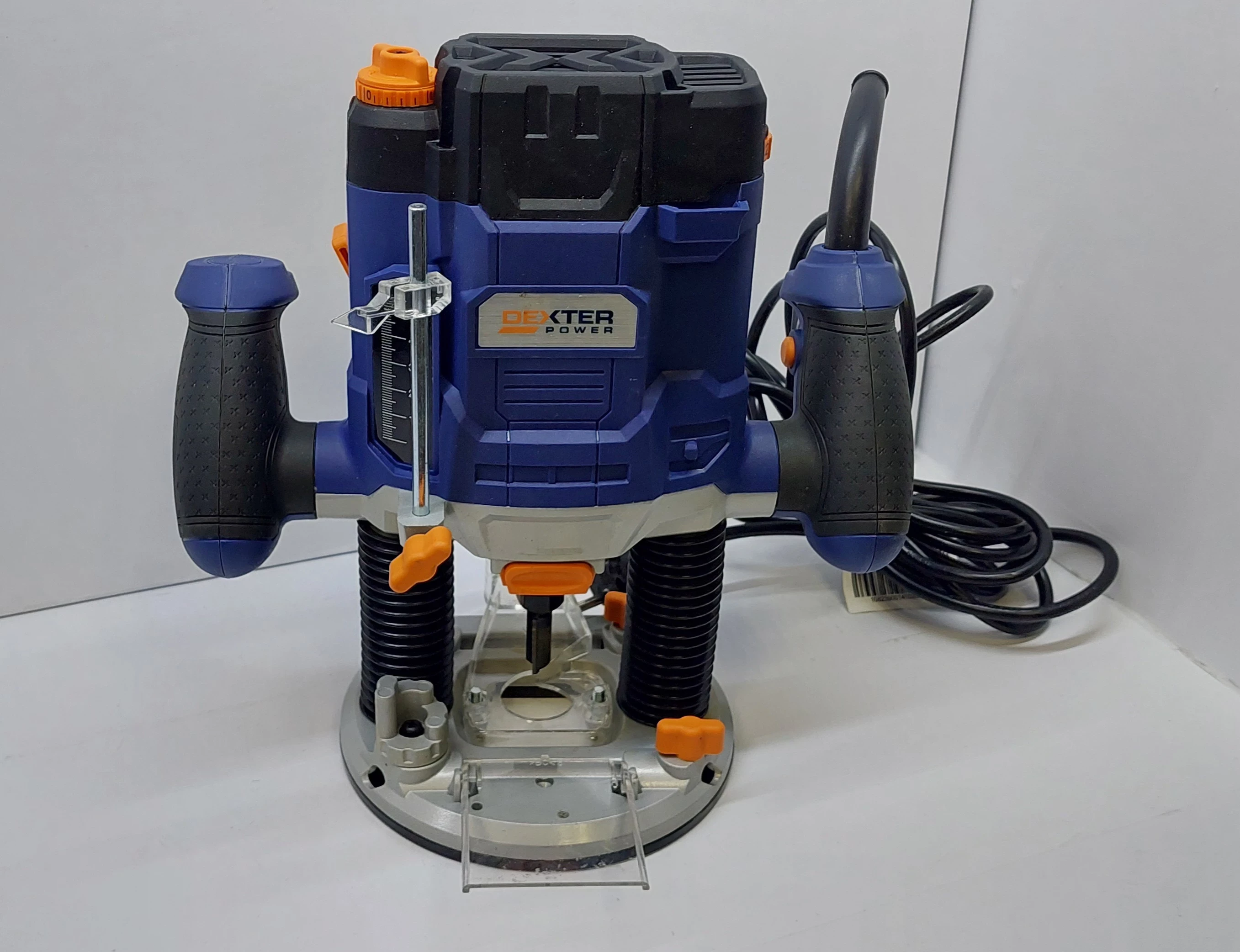 frezarka-gornowrzecionowa-dexter-pc1300rt-zasilanie-sieciowe