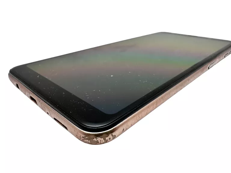 TELEFON SAMSUNG GALAXY A7 2018 OPIS